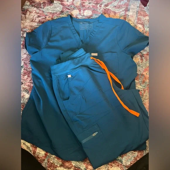 Figs Zamora Set - Picture 1 of 3